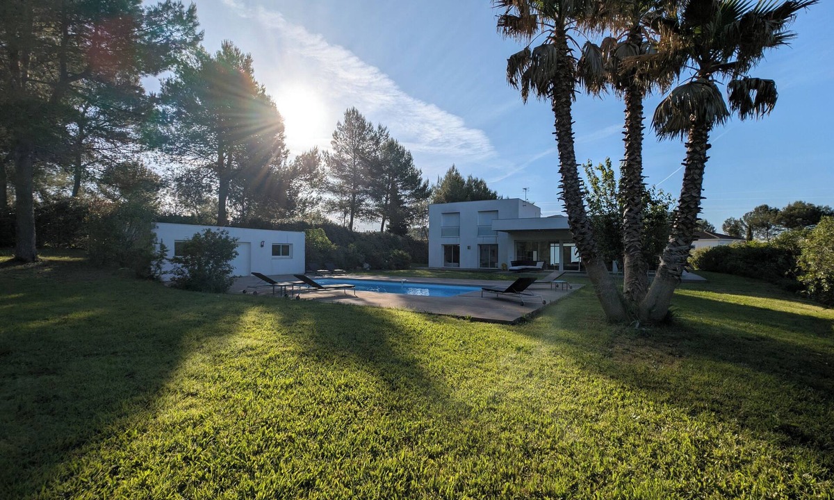 Grabels House | The Emma Luxe collection Piscine Nature clim 5 min from Montpellier