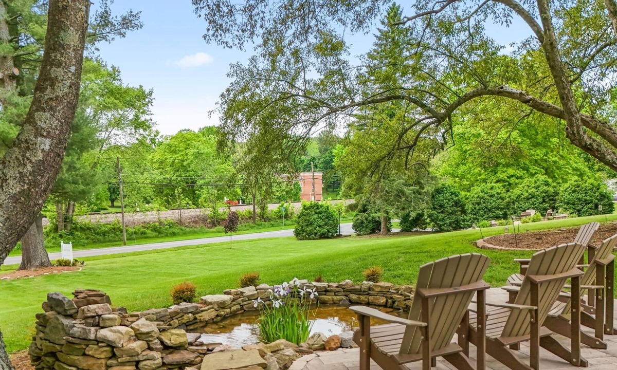 Emory Bed & Breakfast | The Emory House