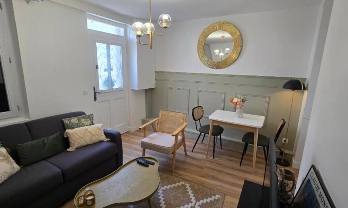 Quartier Saint-Clement - Jardin des Plantes House | The enchanted alcove