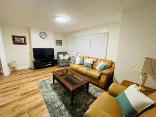 North Buffalo Apartment | The Englewood BNB Relaxed