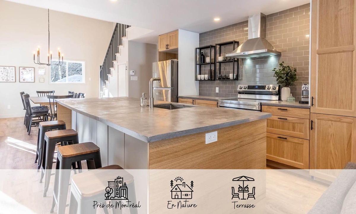 Morin Heights Ski Chalet | The Entremont |Nature getaway|Sommet Morin-Heights