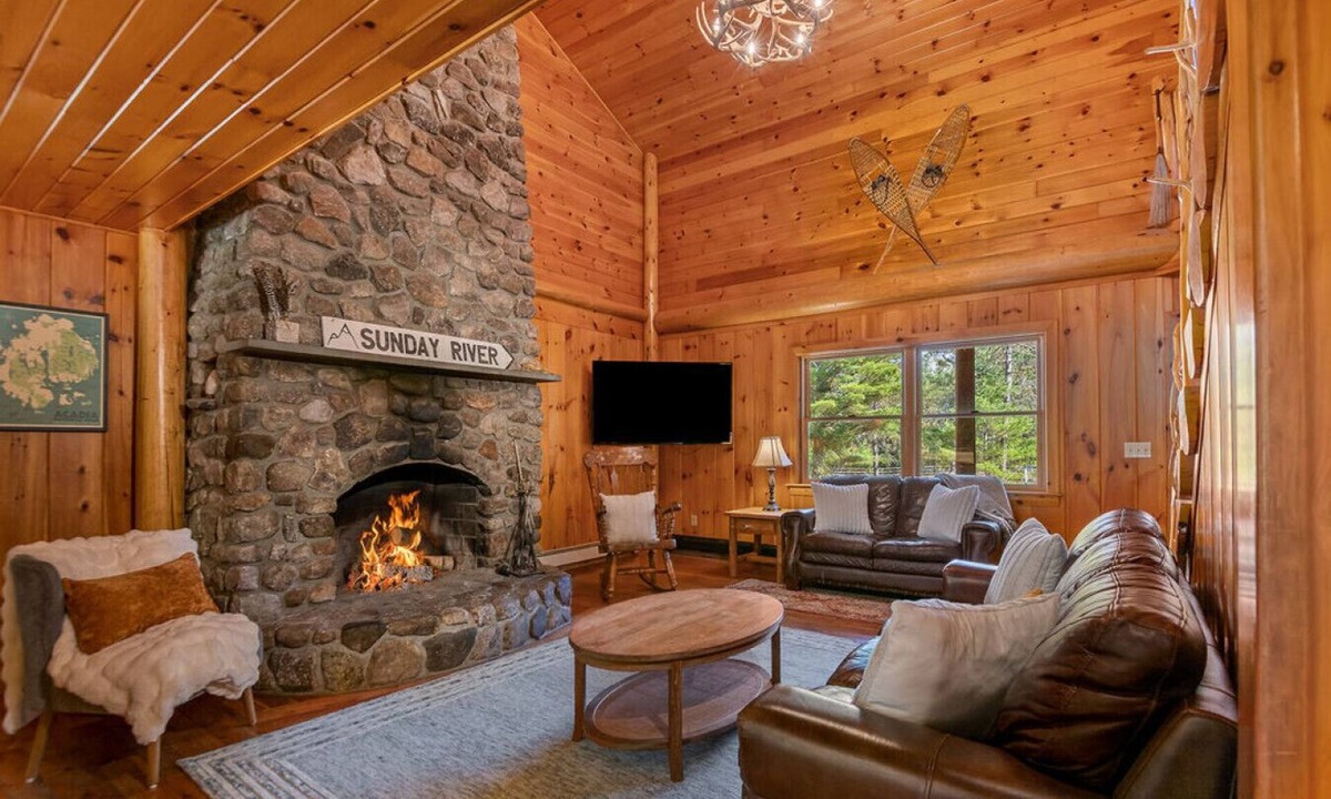 Bethel House | The Epic Sunday River Getaway