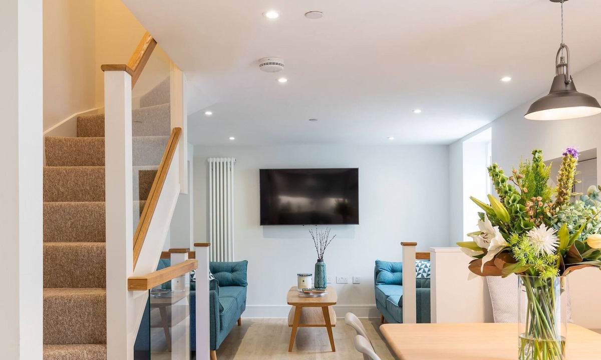 Hove House | The Escape