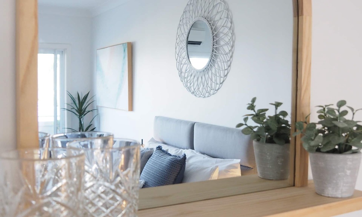 Warners Bay Hotel | The Esplanade Motel