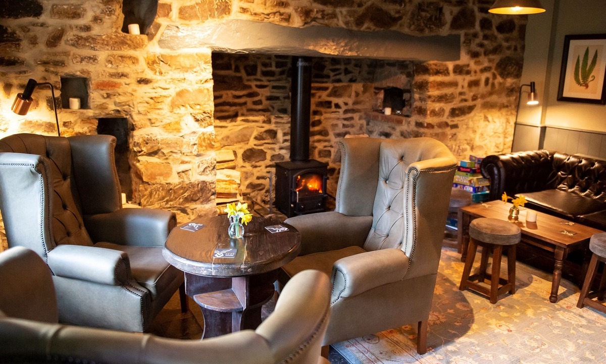 Brushford Hotel | The Exeter Inn