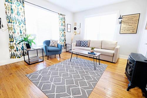 Lower Greenville Apartment | The Explorer's Hearth Lower-Greenville Ave Area