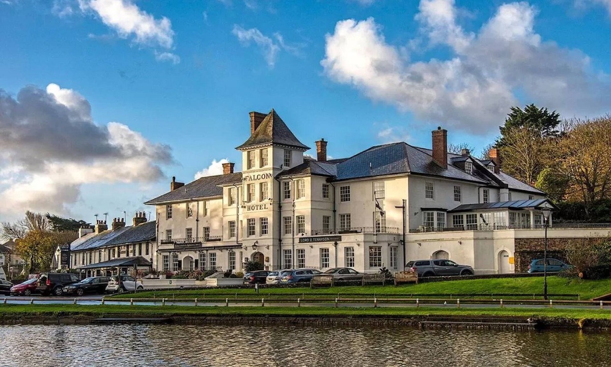 Bude Hotel | The Falcon Hotel