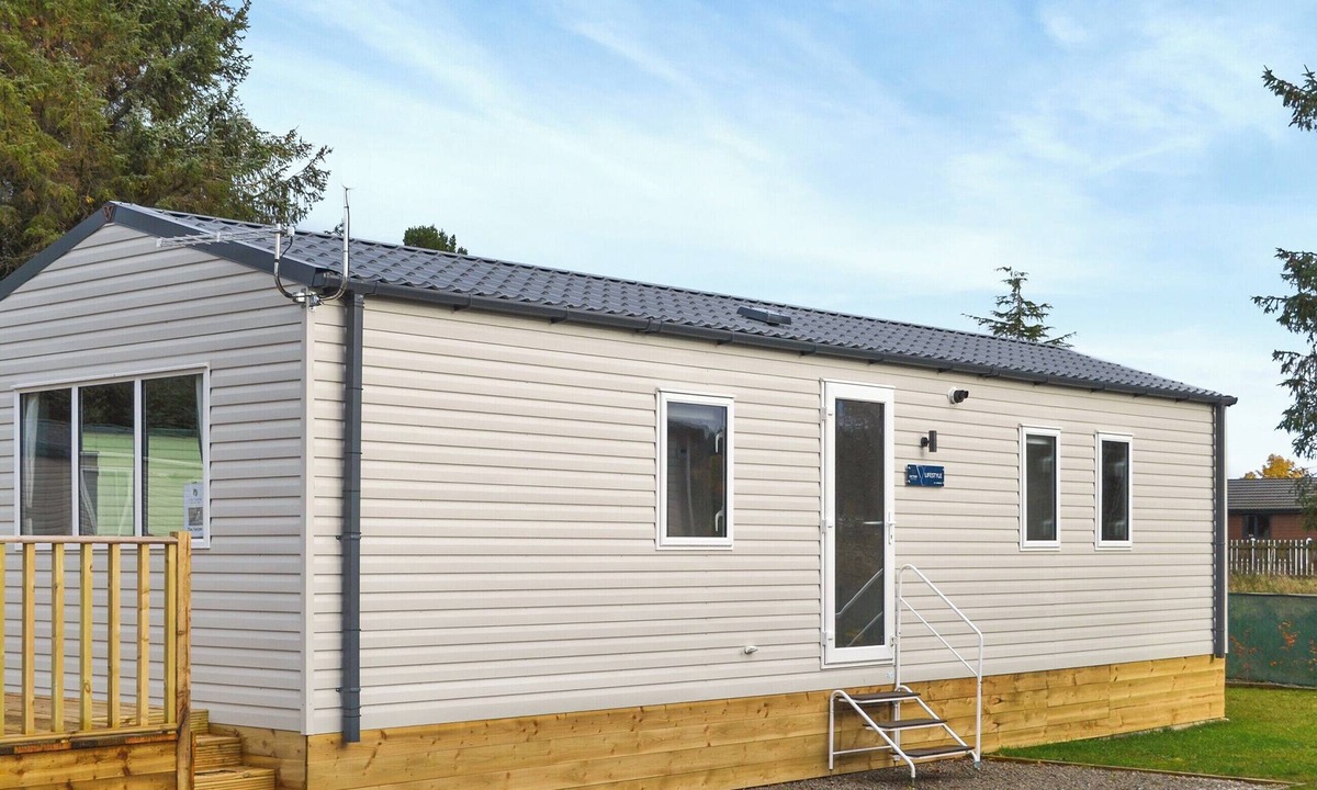 Forres Cottage | The Falcon - UK45538