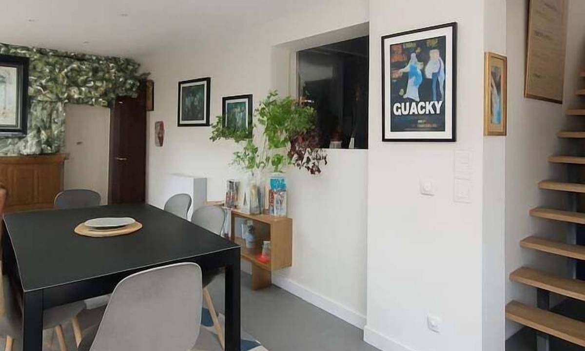 Saint-Cyr-sur-Loire House | The family parenthesis