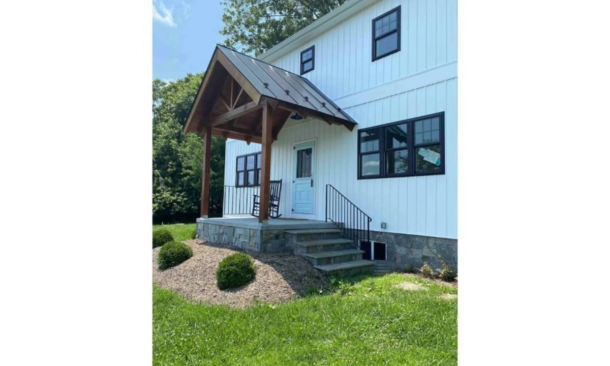 Ridgeway House | The Farm House