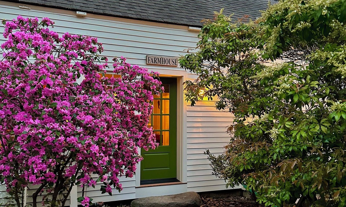 South Eliot Other | The Farmhouse At Shilo Farm, 4 miles from Portsmouth, 10 minutes from the Beach