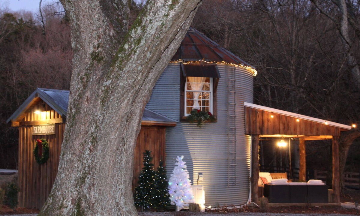 Belfast Other | The Farmhouse Grain Bin at Goose Creek Farm in Cornersville TN
