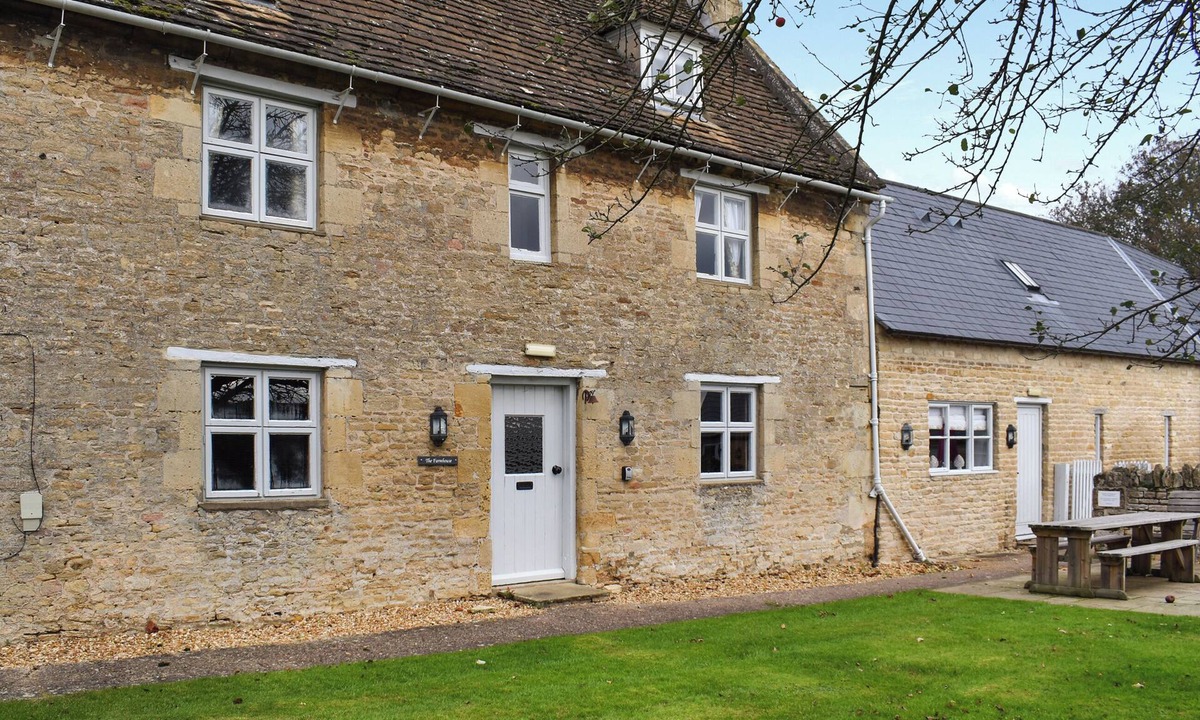 Fotheringhay Cottage | The Farmhouse - UK50909