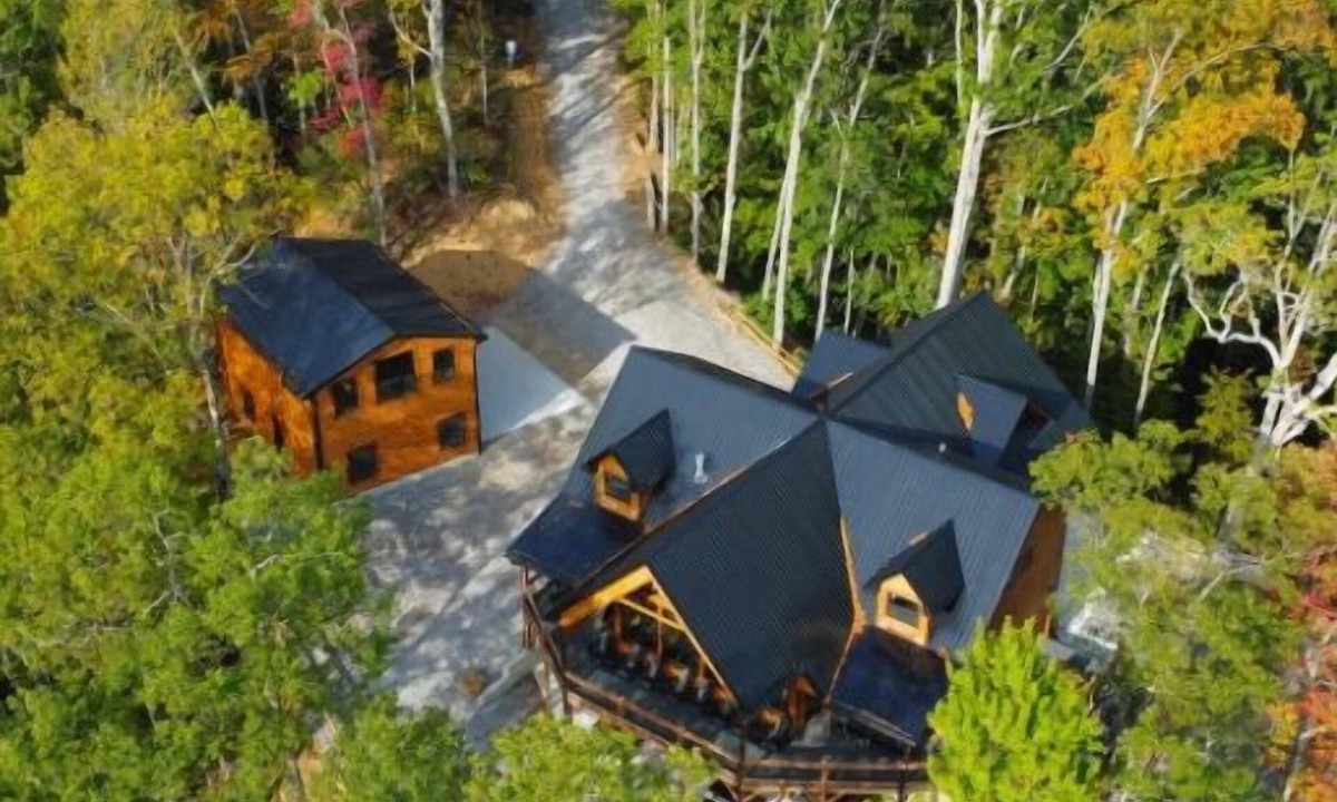 Maggie Valley Cabin | The Father’s House-Pets Allowed