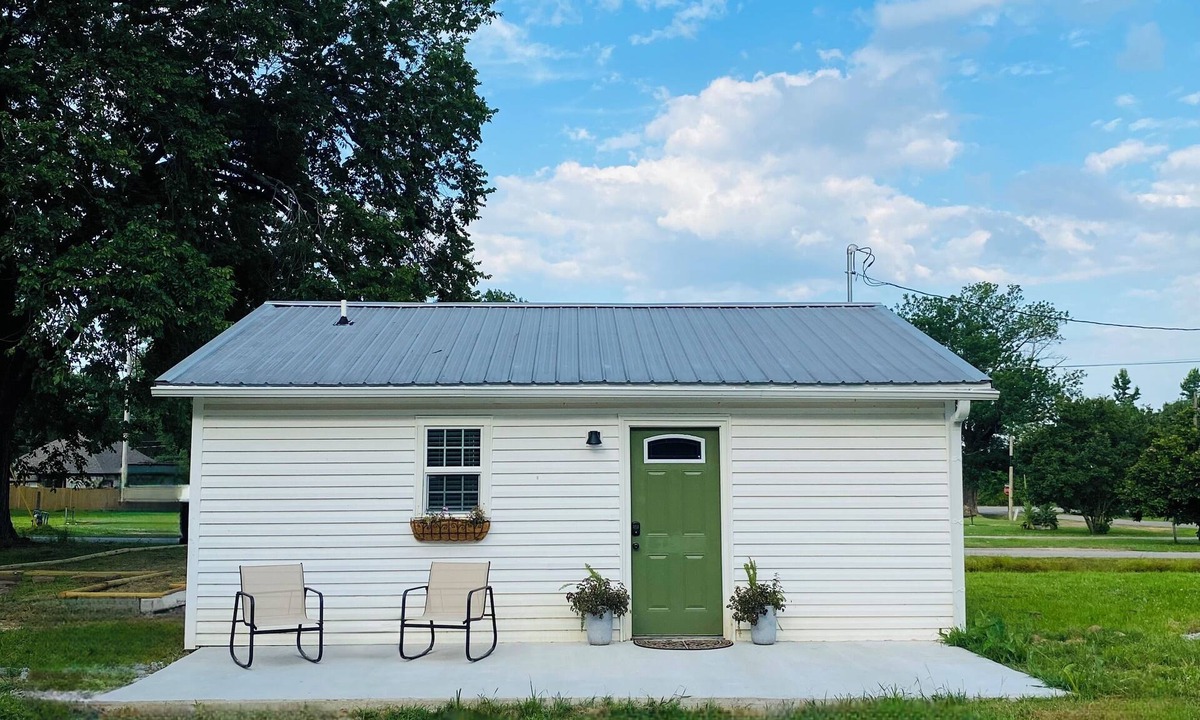Greenwood House | The Fern House - Cozy Bungalow
