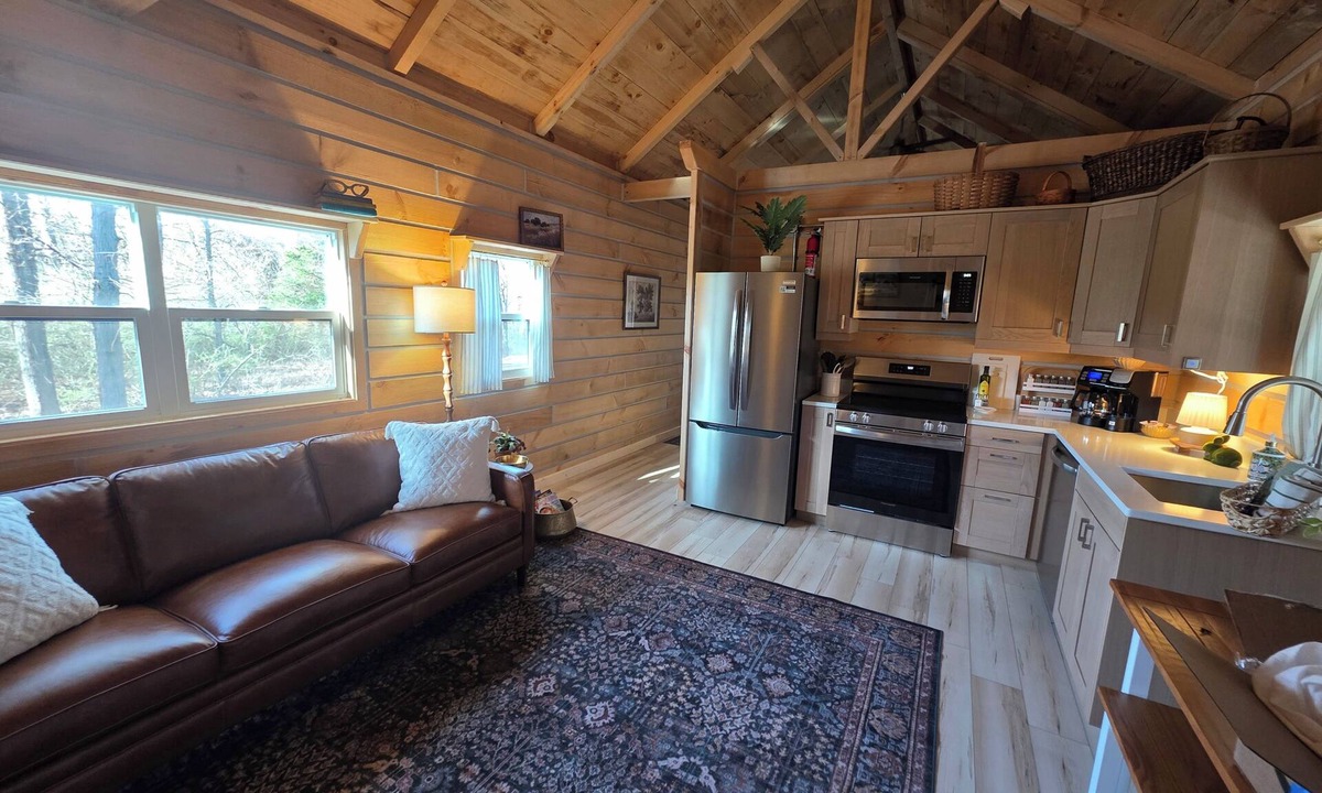 Akin Cabin | The Fieldhouse at The Grove, Luxury Tiny House Living