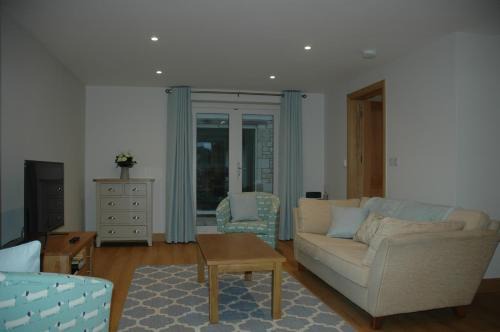 Bruton Apartment | The Final Furlong, Bruton