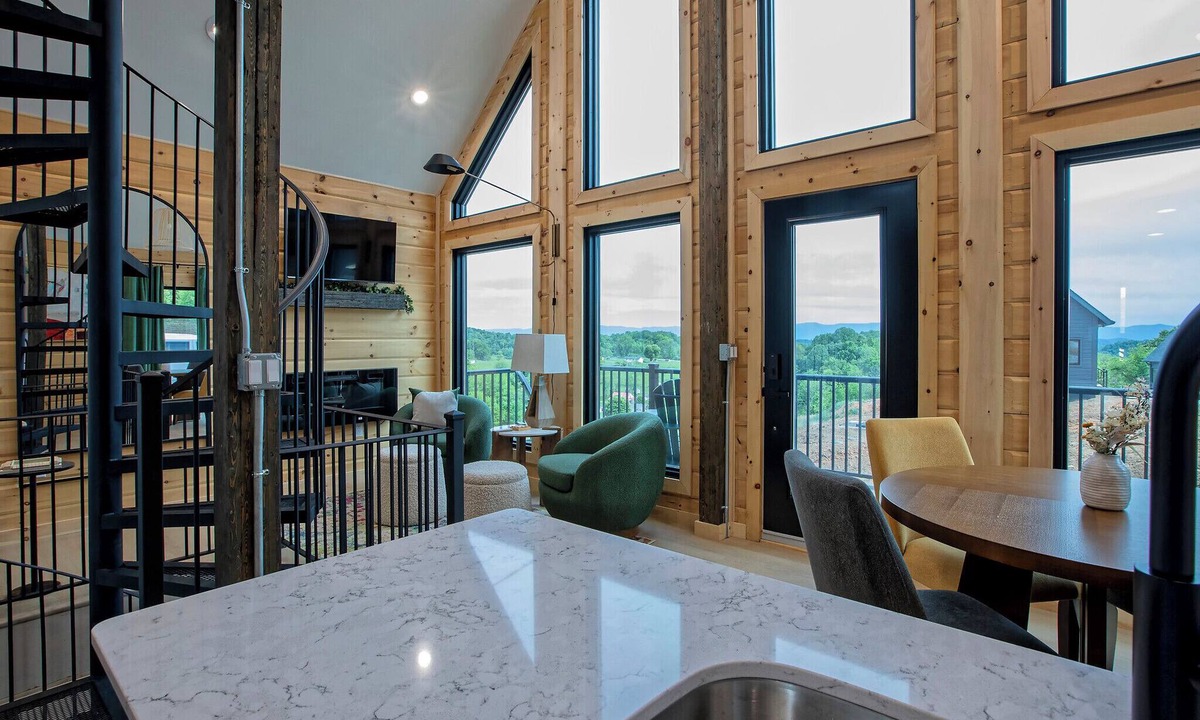 Bristol House | The Fives - 22477 Elevated Peace