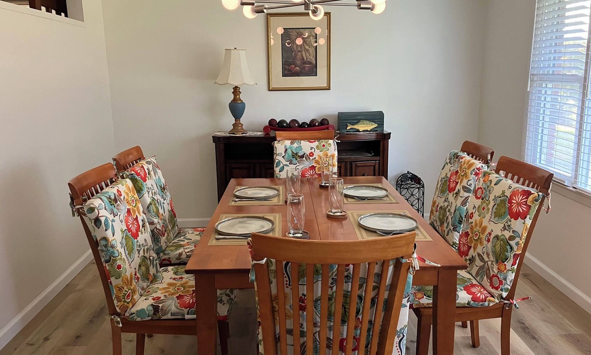 Toccoa House | The Foothills Getaway - dog-friendly, fast internet, ample free parking