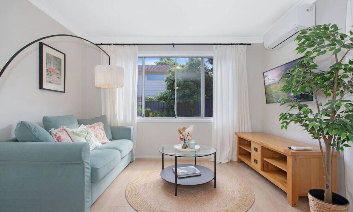 Forestville House | The Forest Nest - private garden studio