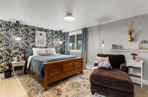 Missoula Apartment | The Fox Watch A Luxury Retreat