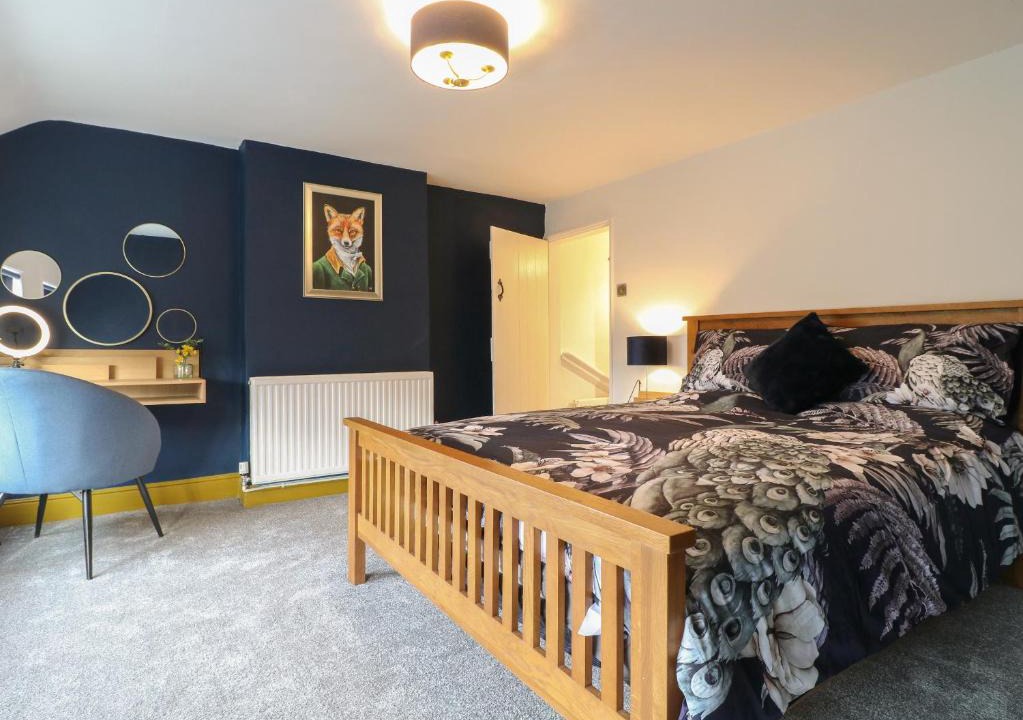 Tean House | The Foxes Den