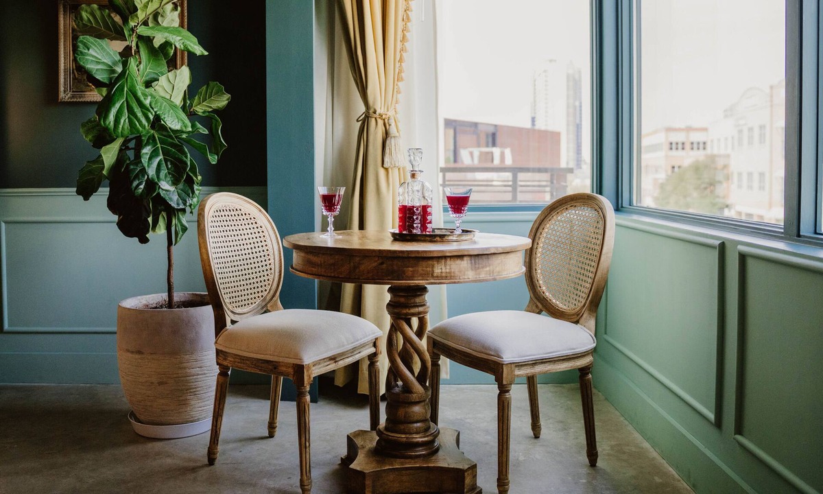 Central East Austin Hotel | The Frances Modern Inn