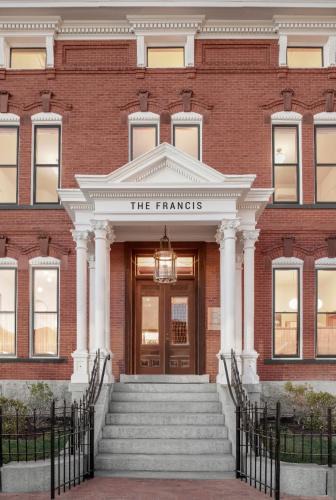 Parkside Hotel | The Francis Hotel