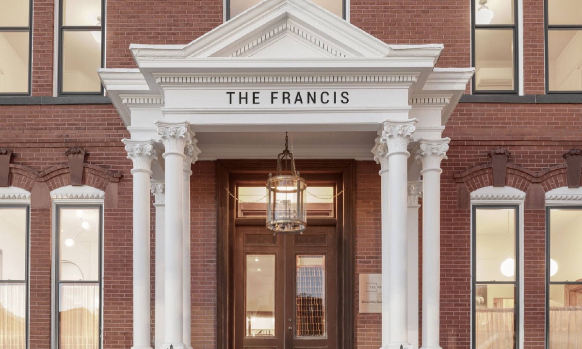 Parkside Hotel | The Francis