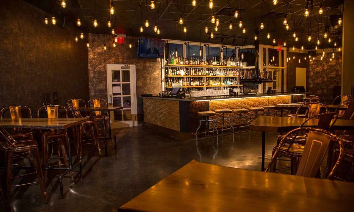 Nacogdoches Hotel | The Fredonia Hotel and Convention Center