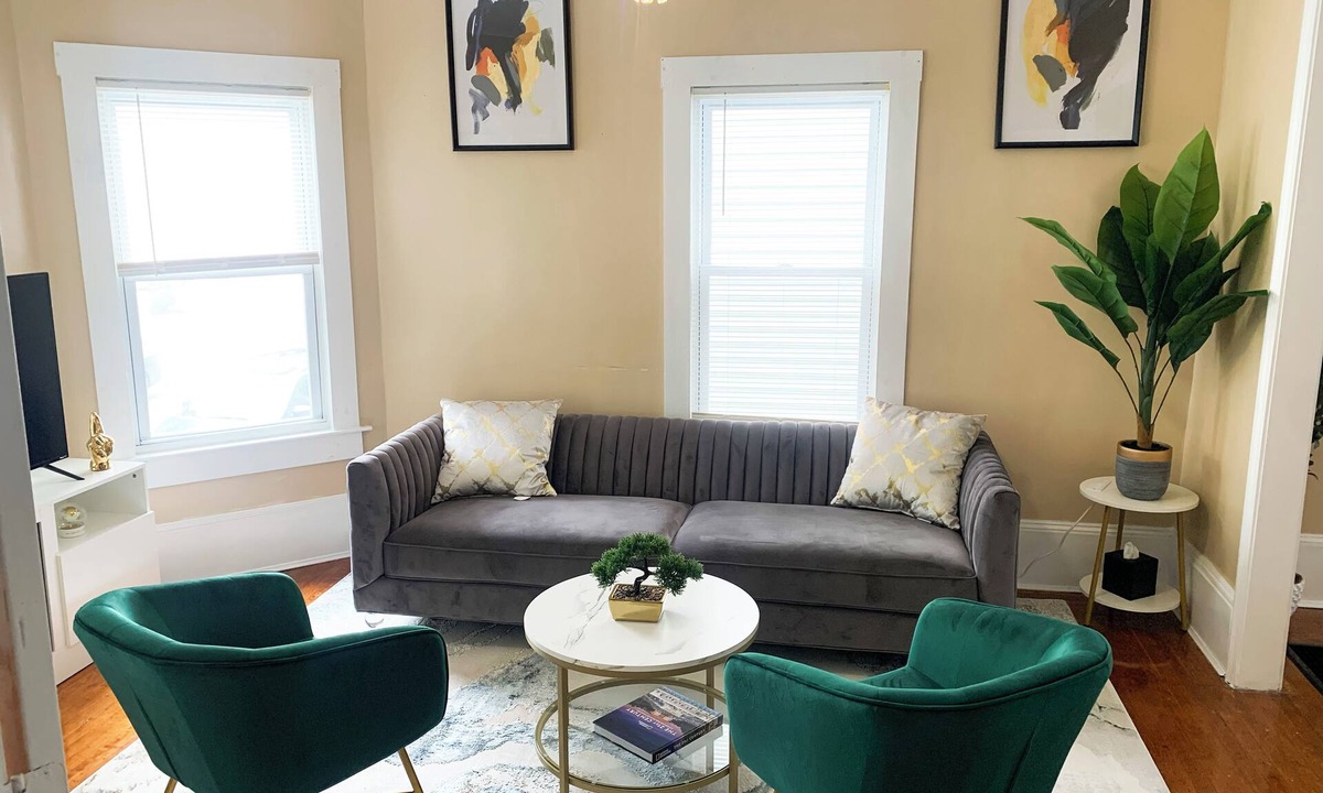 New Bedford House | The Freedom HOME from HOME