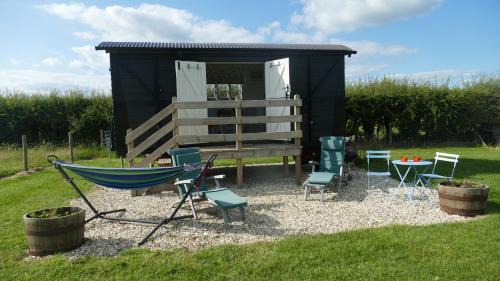 Mangotsfield Ski Chalet | The Freight Wagon