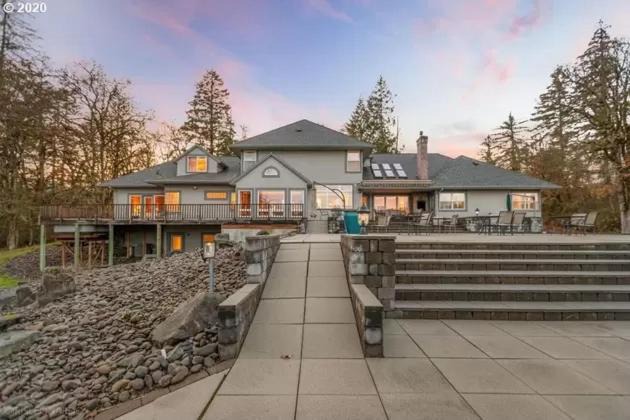 Carlton House | The Gaard House