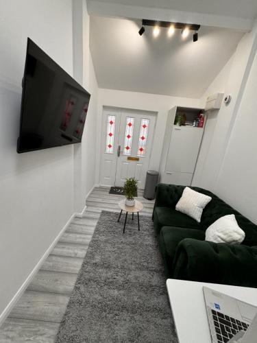 Castle Bromwich Apartment | The Garage Guest House
