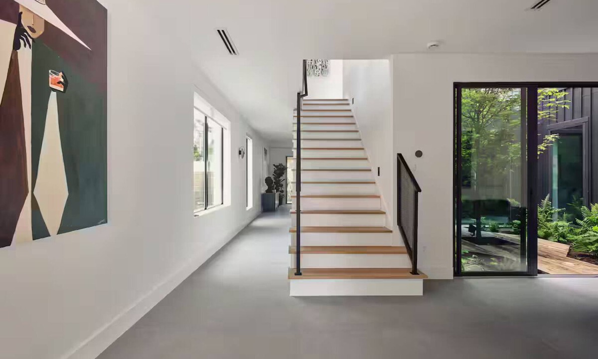 Conroe House | The Garden Oak-Garden & Grandeur