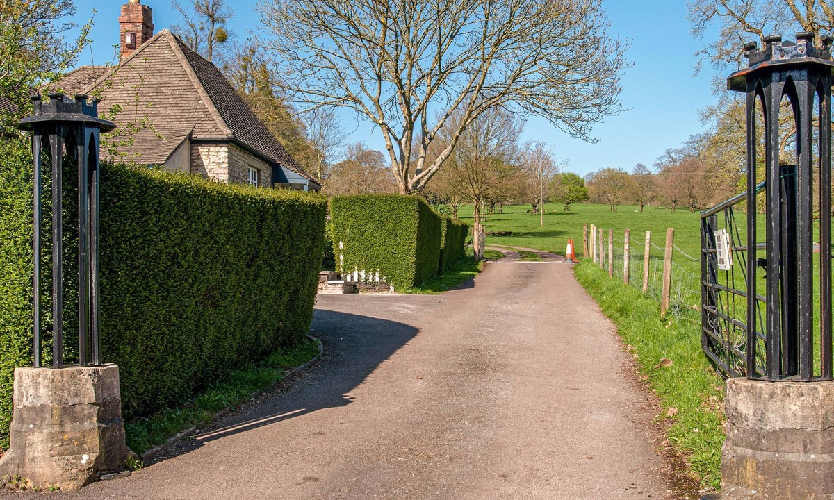 Wells Cottage | The Gatehouse Cottage