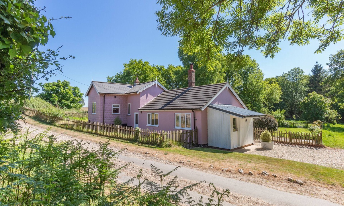 Fulmodeston House | The Gatehouse - Kettlestone