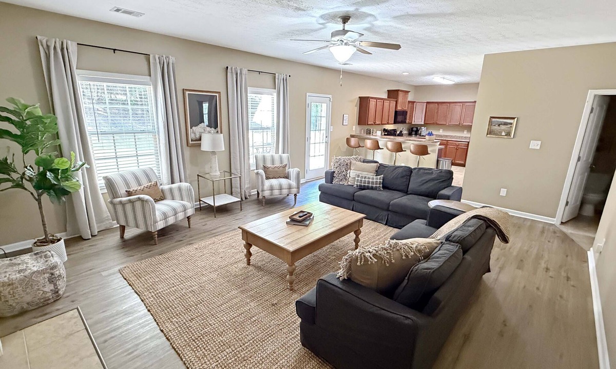 Columbus House | The Gathering House on Bunker Hill