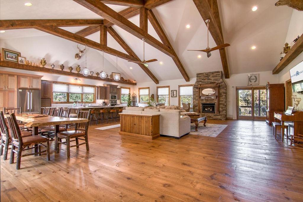 Blue Eye House | The Gathering Place