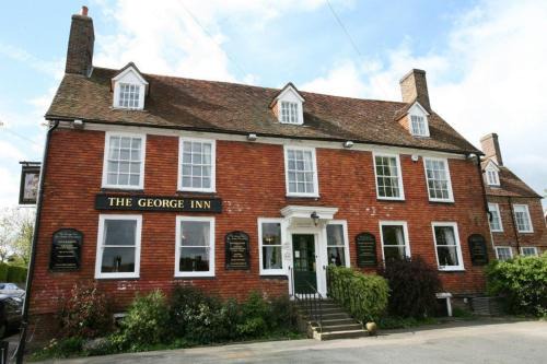 Robertsbridge Hotel | The George Inn
