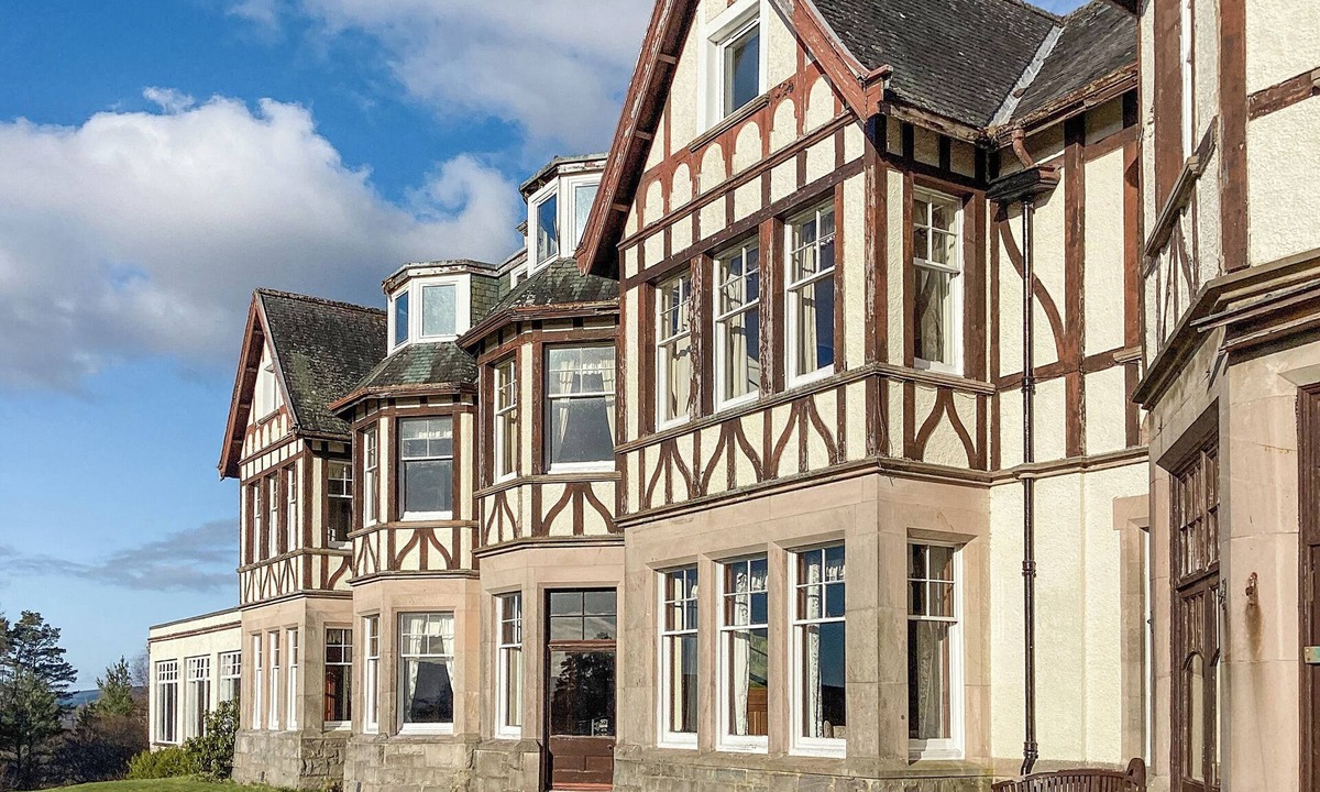 Lairg Apartment | The German Room - UK48669