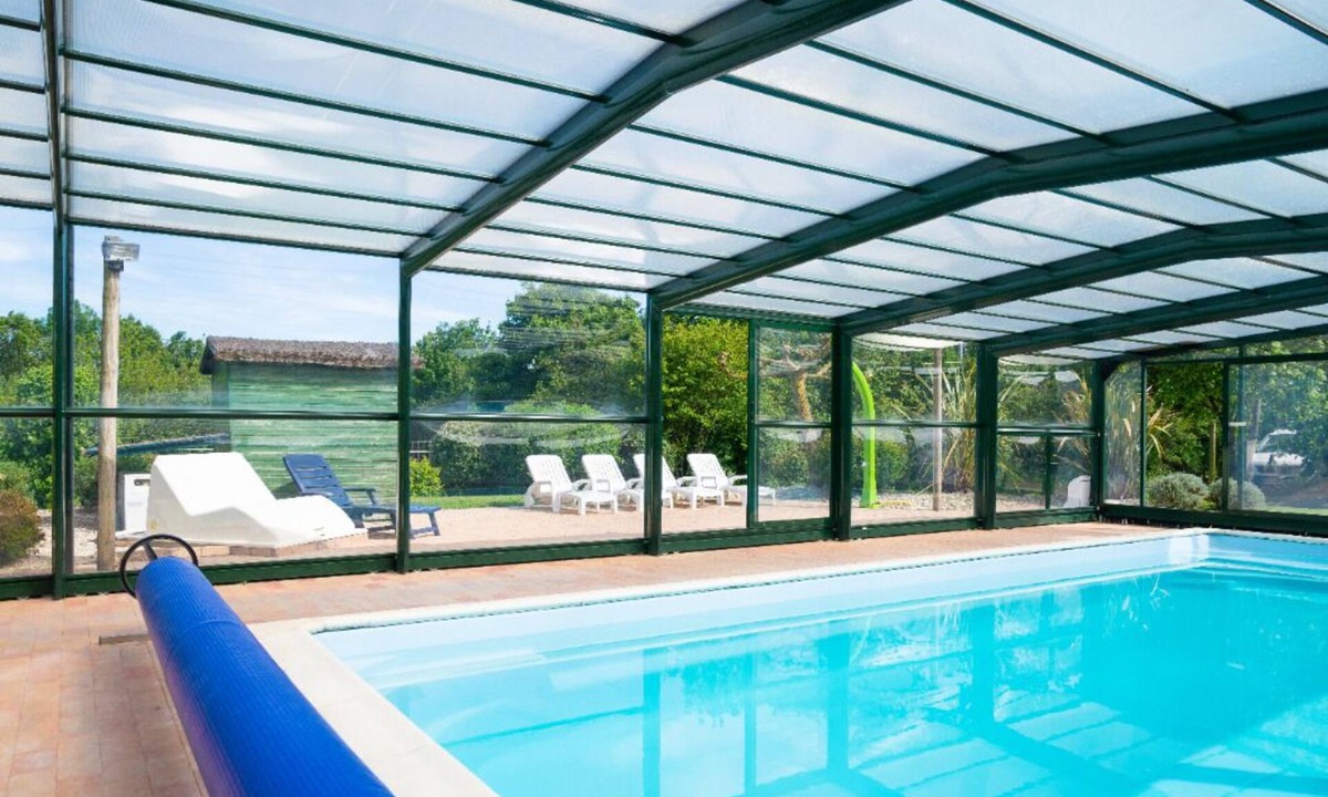 Le Poire-sur-Vie Villa | The "Gîtes de L'ODA": Class 2 * with heated indoor pool !