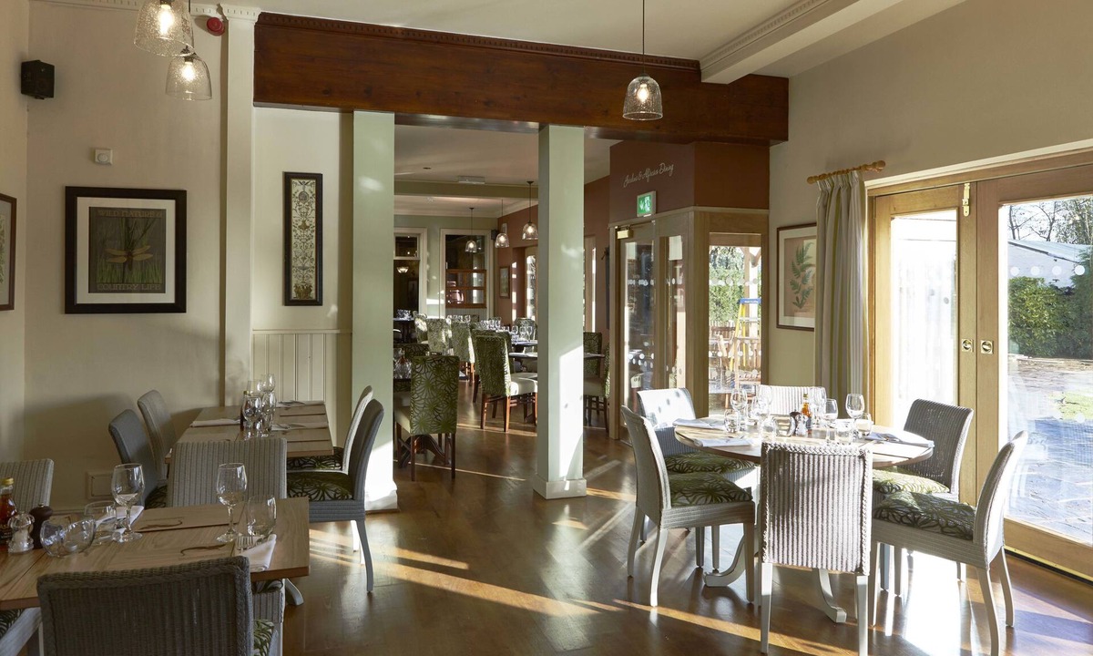 Tatton Park Hotel | The Golden Pheasant