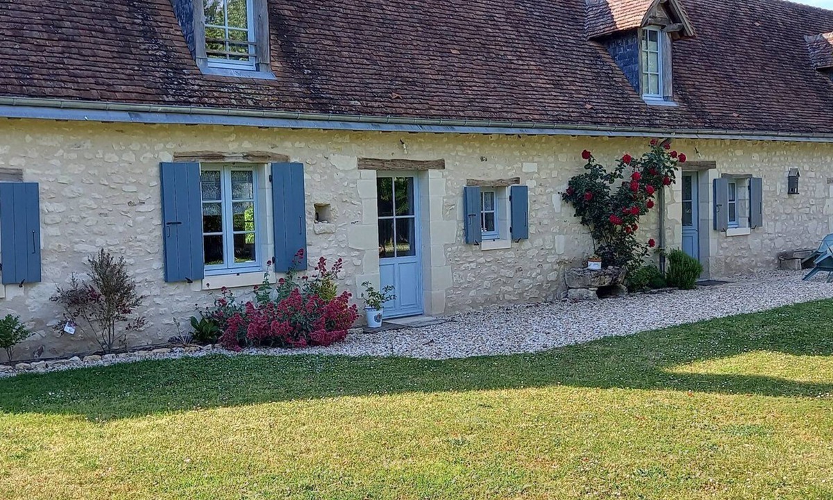 Verneuil-sur-Indre House | The Golf Farmhouse