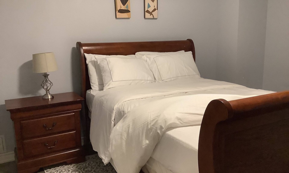 Brampton Apartment | THE GORGEOUS APARTMENT IN CREDIT VALLEY BRAMPTON