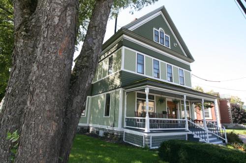 Ludlow Bed & Breakfast | The Governor's Inn