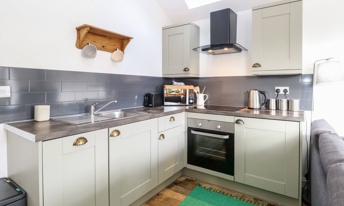 Haddiscoe Cottage | The Grain Store