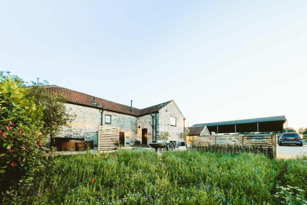 Little Stoke House | The Granary- Hopewell