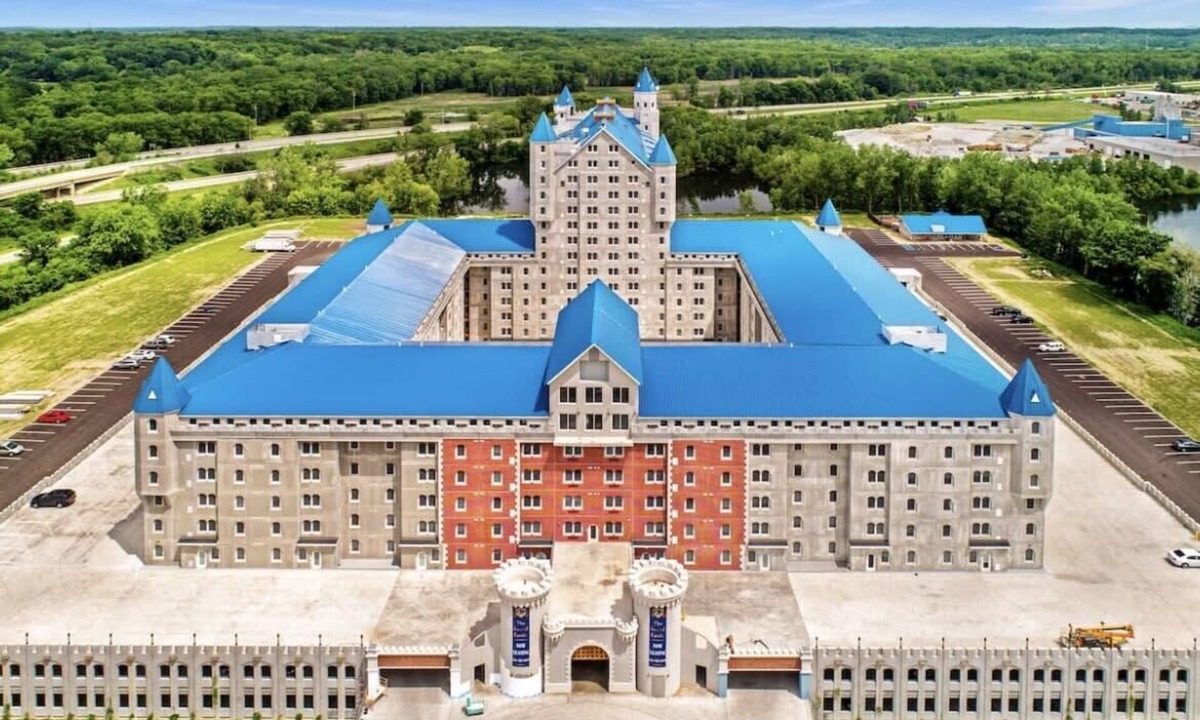 Grandville Apartment | The Grand Castle Apartments