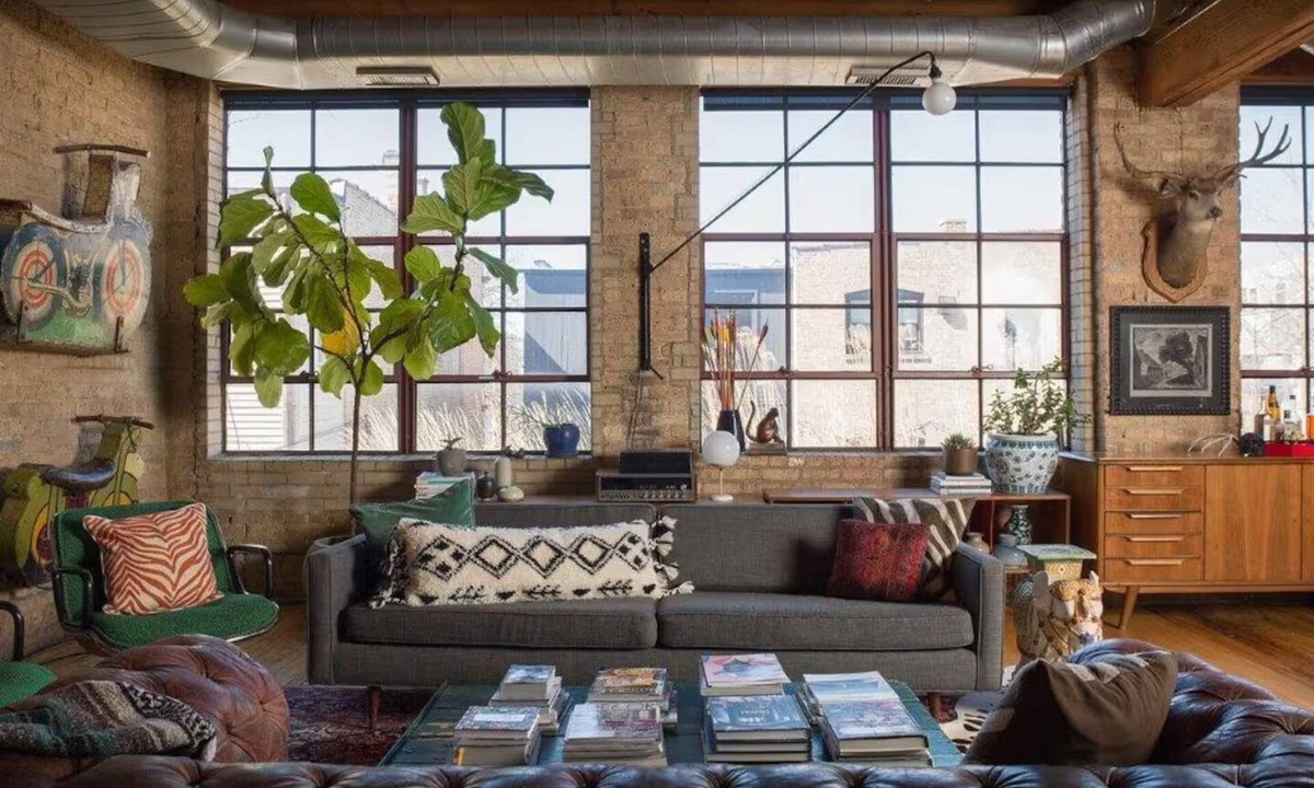 Logan Square House | The Grand Kimball Lodge, Logan Square, Sleeps 15